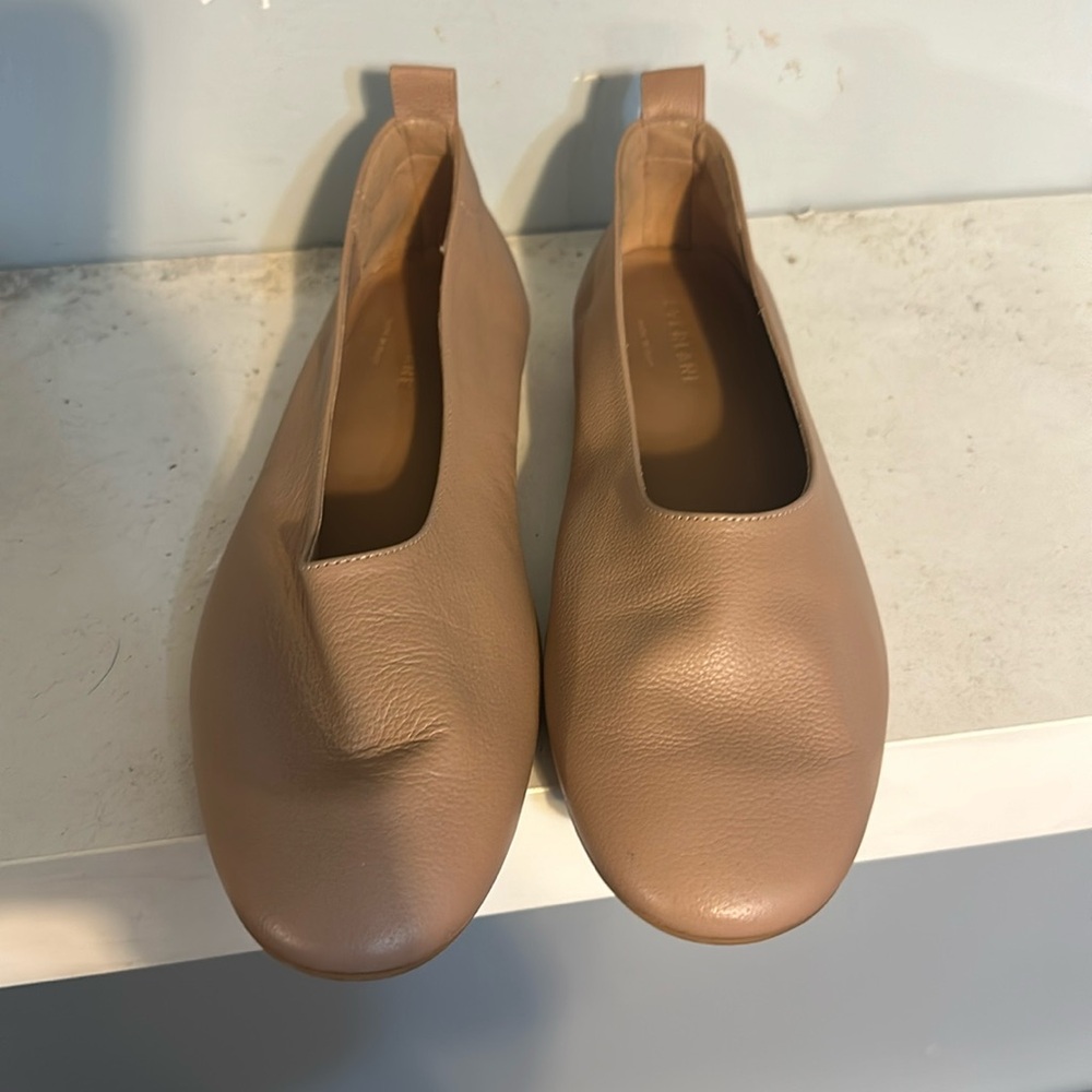 Ballet flats